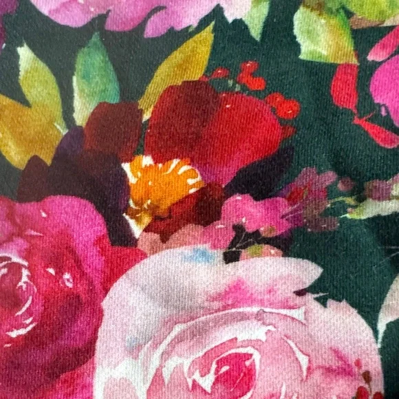 Posh Peanut Floral Sweatsuit 7 - Picture 7 of 7